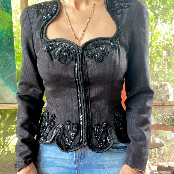 Vintage Fabrice sequence and silk waist jacket. Size small/extra small. - Picture 6 of 14